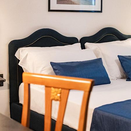 Hotel Stella Riccione Rum bild