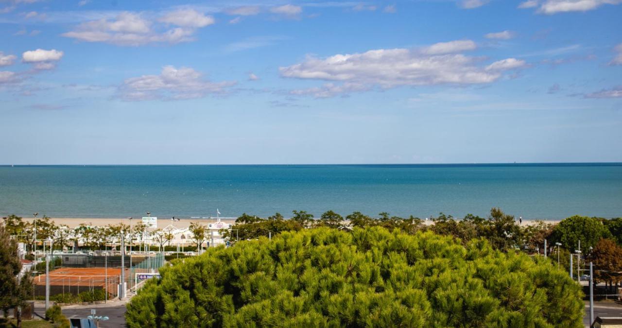 Hotel Stella Riccione Exteriör bild